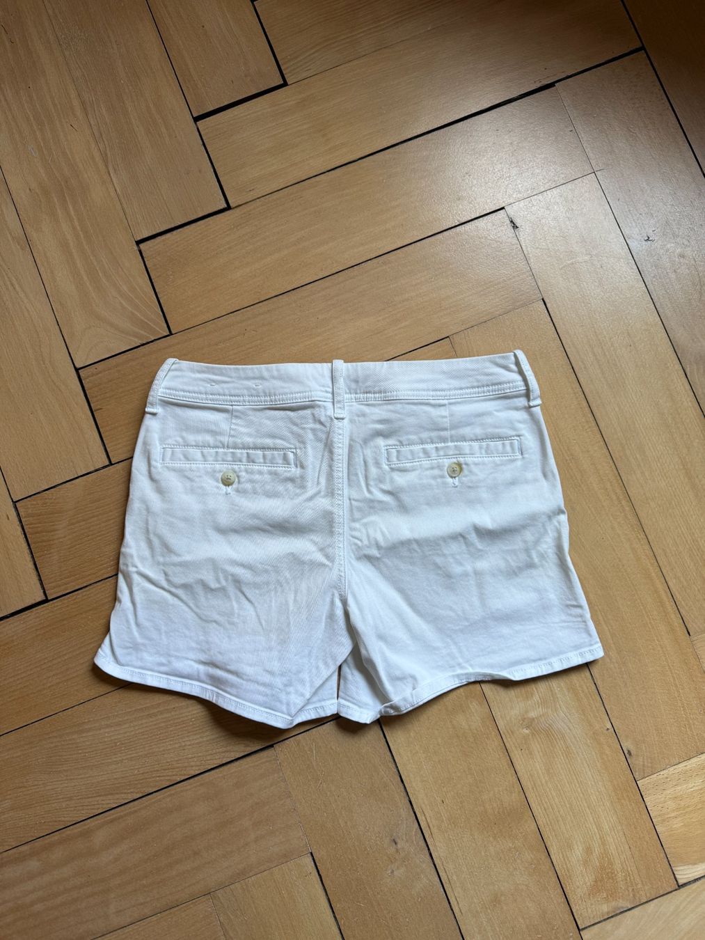 American Eagle Pantaloni: AMERICAN EAGLE - Shorts weiss 40 – Usato da Zürich venduto da Diazaio 1