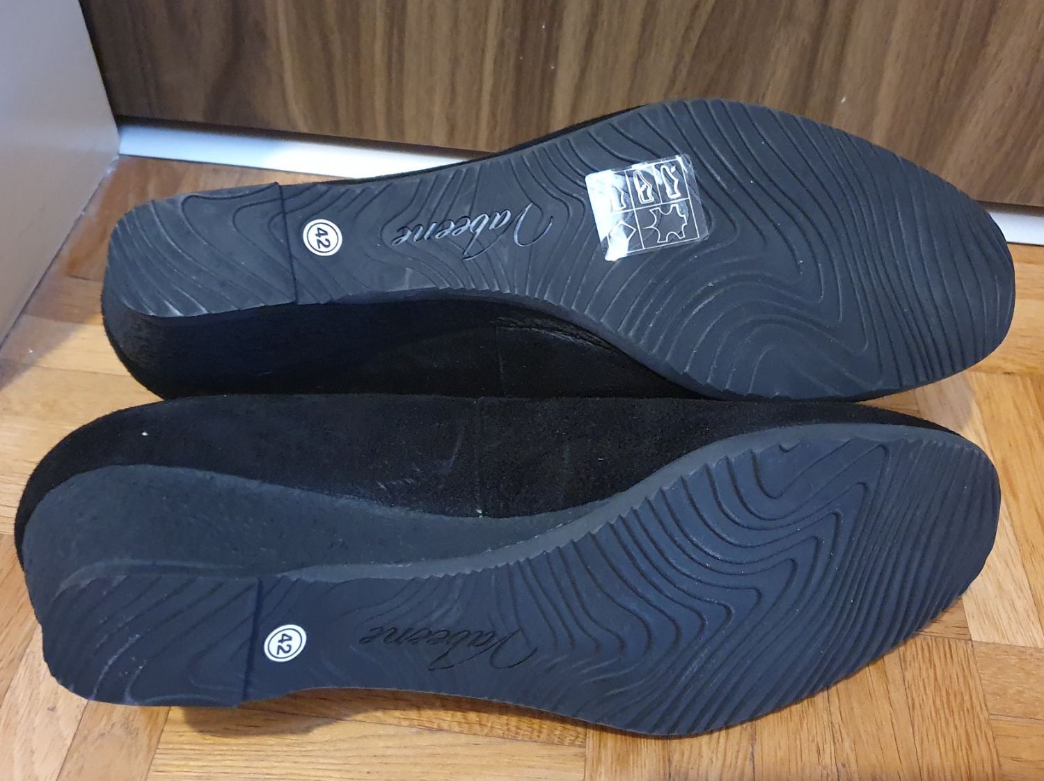 Vabeene Damenschuhe: Vabeene Wildlederschuh – Gebraucht aus Goldau von Fiesta84 2