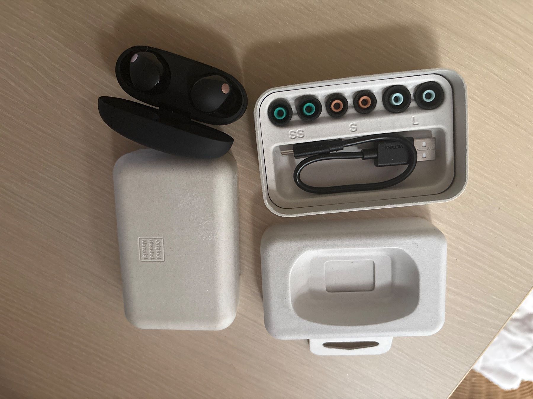 Sony Kopfhörer: Sony Bluetooth Kopfhörer – Neu und originalverpackt aus Mollis von skyline015