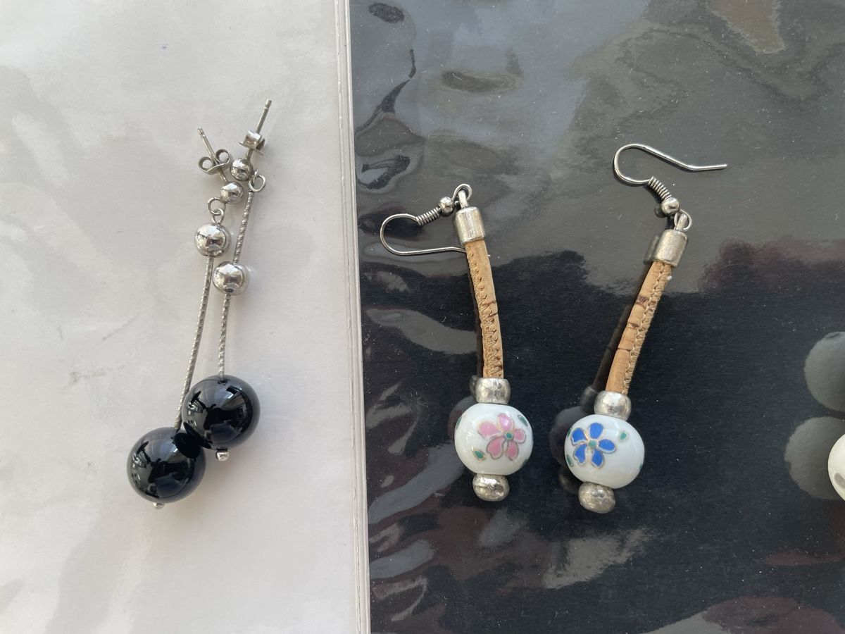 Murano Altri gioielli: 3x 1 Paar Ohranstecker- Anhänger – Usato da Meierskappel venduto da Hala03 1