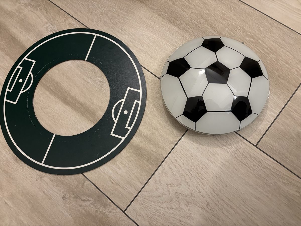 Lampadari & plafoniere: Fussball Lampe Kinderzimmer – Usato da Dättlikon venduto da MC_FK 2