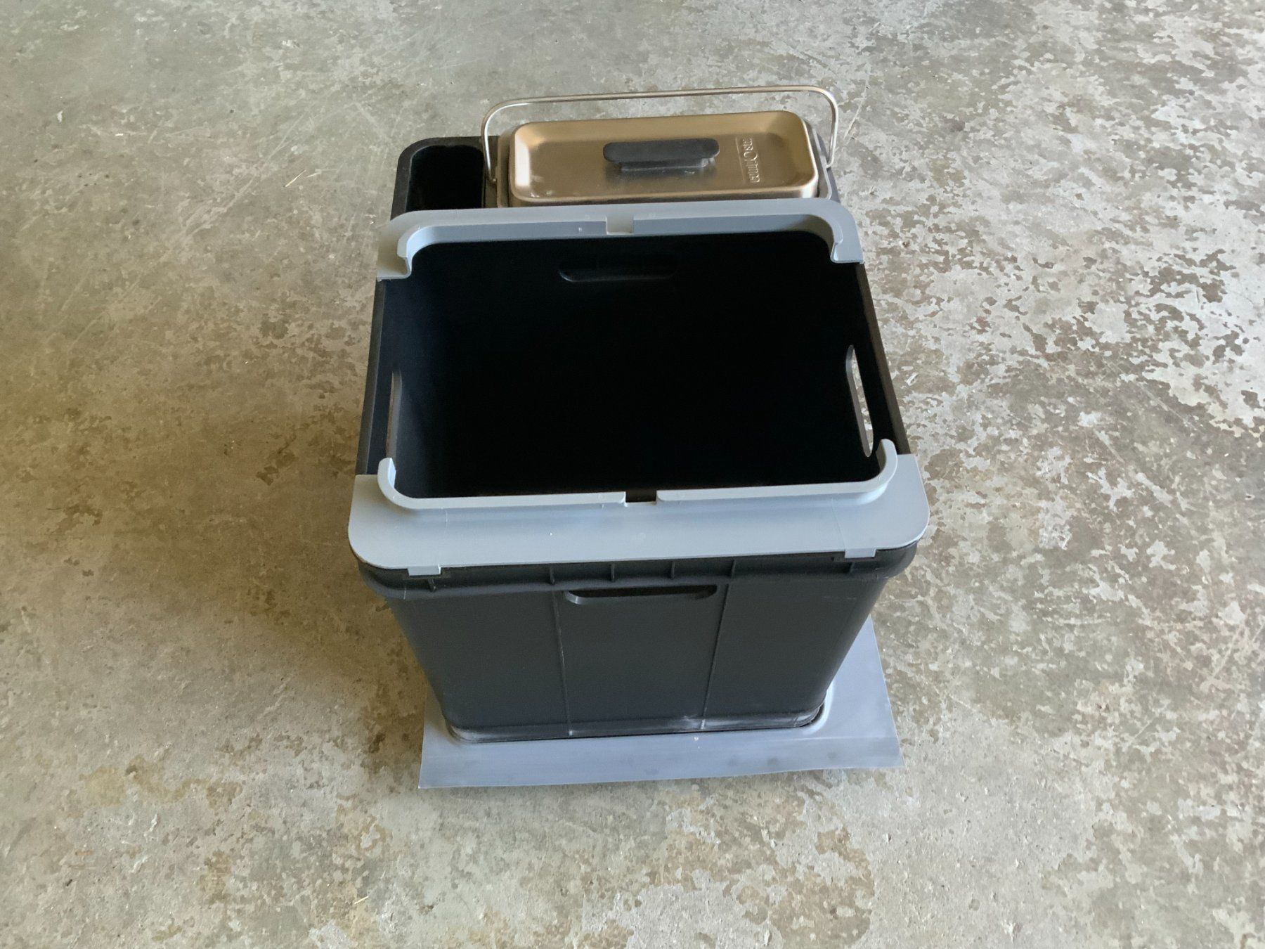 Müllex Poubelles: Müllex Abfalleimer – D'occasion à Pragg-Jenaz par Whitelion1 4