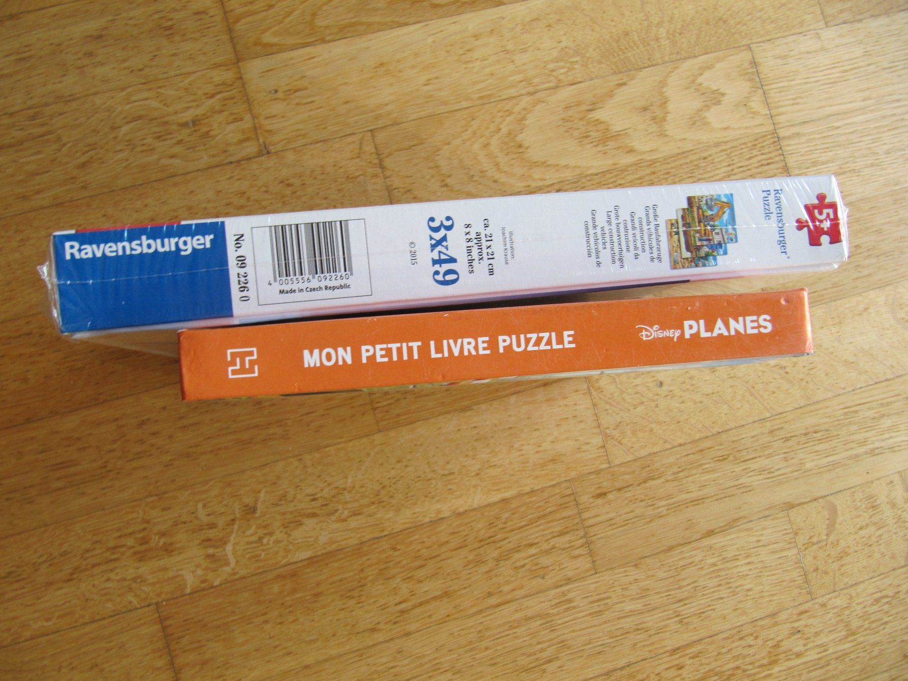 Ravensburger Puzzle: 2 x Puzzlen: Puzzlebuch planes = 4 Puzzle + Ravensburger Bau – Nuovo (secondo la descrizione) da Würenlos venduto da AustralisZ 4