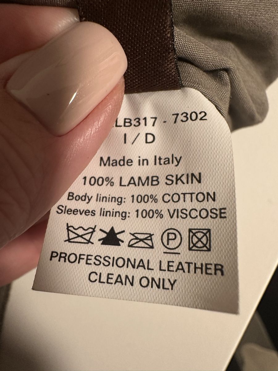 Bally Giacche: Bally Leather Jacket, IT 40, Lambskin, Olive Green, Chic 51 – Nuovo (secondo la descrizione) da Sarnen venduto da vik_jw5z 9