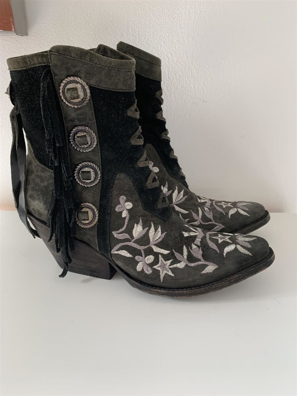 Damenschuhe: OLD GRINGO Leder Stiefeletten/Boots Grösse 37 – Gebraucht aus Meiringen von luanik