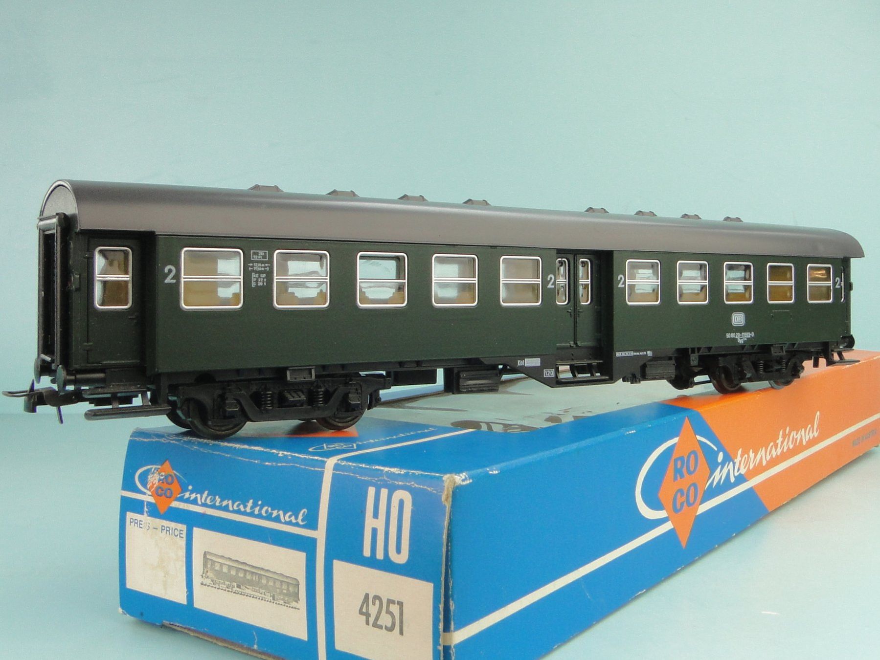 Roco Modellini di ferrovie: Roco 4251 2 Kl. Umbauwagen, NEU – Usato da Bülach venduto da cann11
