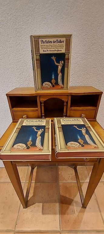 Libri: Die Sitten der Völker 3 Bände – Usato da Altstätten SG venduto da Life5