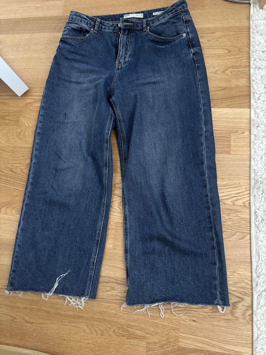 Jeans: Jeans gr.36 moderne 7/8 hose – Gebraucht aus Zug von Biki72