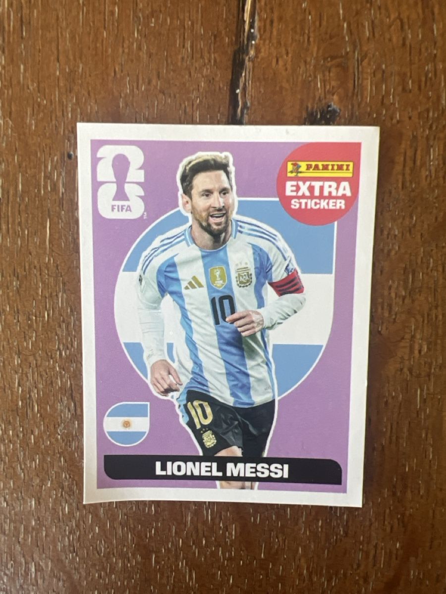 Panini Sammelbilder & Trading cards: Messi Extra Sticker – Gebraucht aus Pfäffikon ZH von bewa01