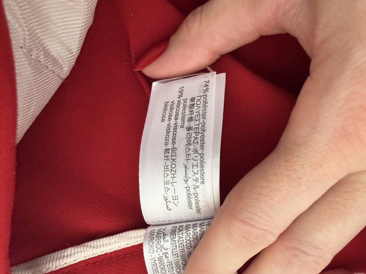 Zara Pantalons: ZARA RED  new M – Neuf (Voir description) à Zürich par dar_ch4051 4