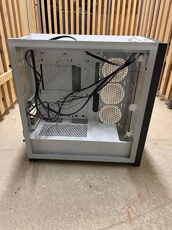 Custodie: Corsair 5000D Airflow – Usato da Delémont venduto da cmh_5pmt 1