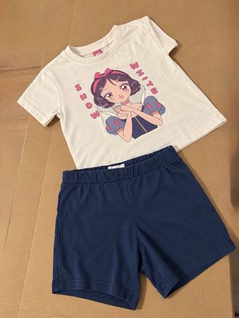 Ensemble T-shirt et short Blanche-Neige taille 104