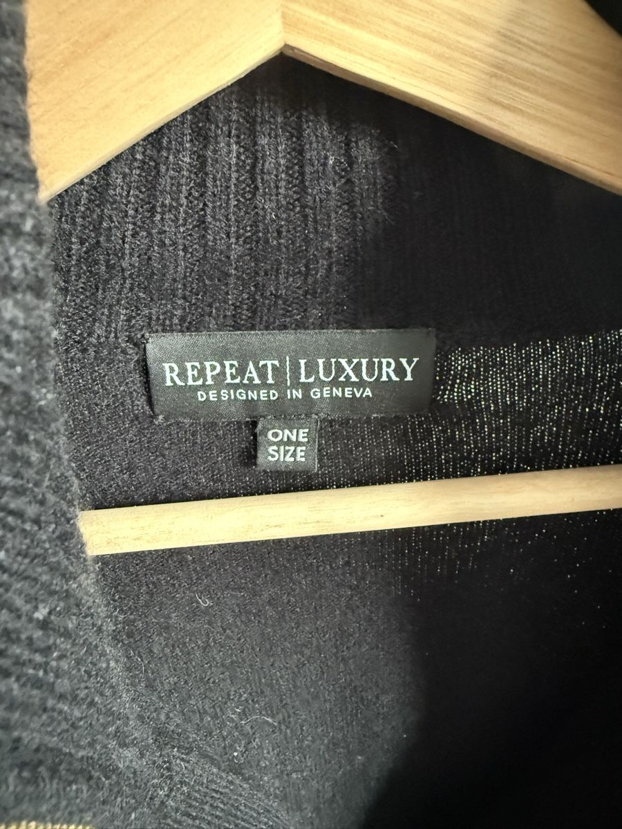 Repeat Giacche: Repeat Luxury – Usato da Endingen venduto da VanBerkel 1