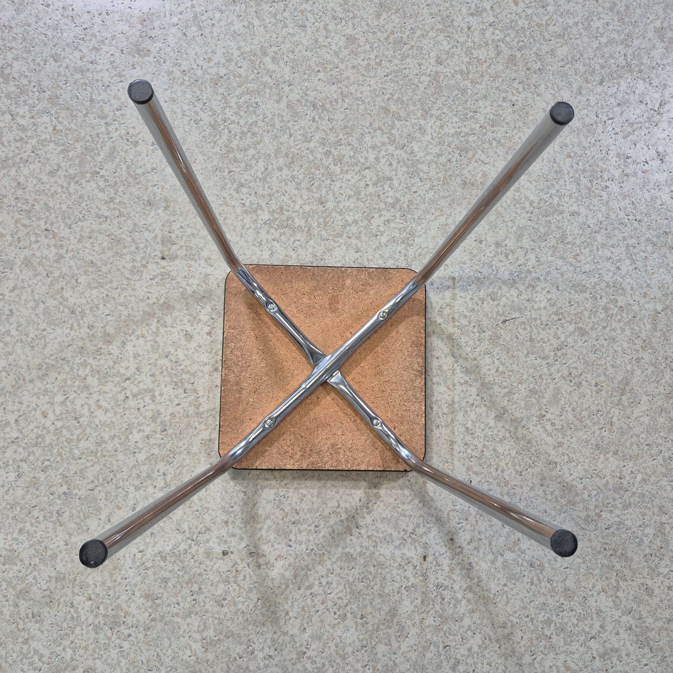 Tabourets: Kelco Hocker Höcker Küchenhocker Tabouret grau – D'occasion à Nottwil par Wondewa-Shop 4