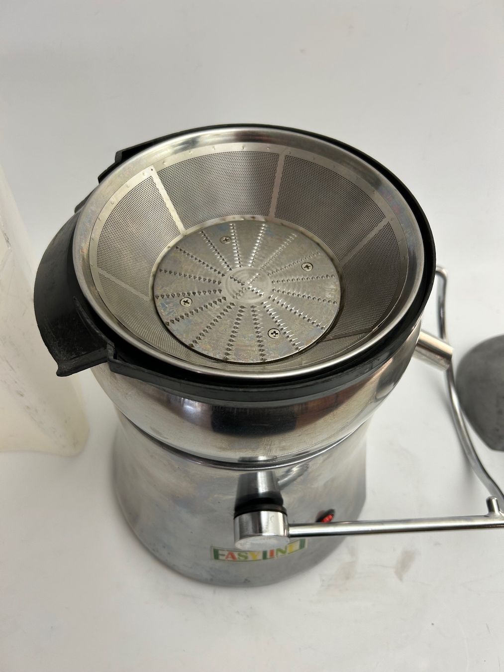 Elettrodomestici da cucina: Entsafter Gastro – Usato da Rheineck venduto da emma.gut 1