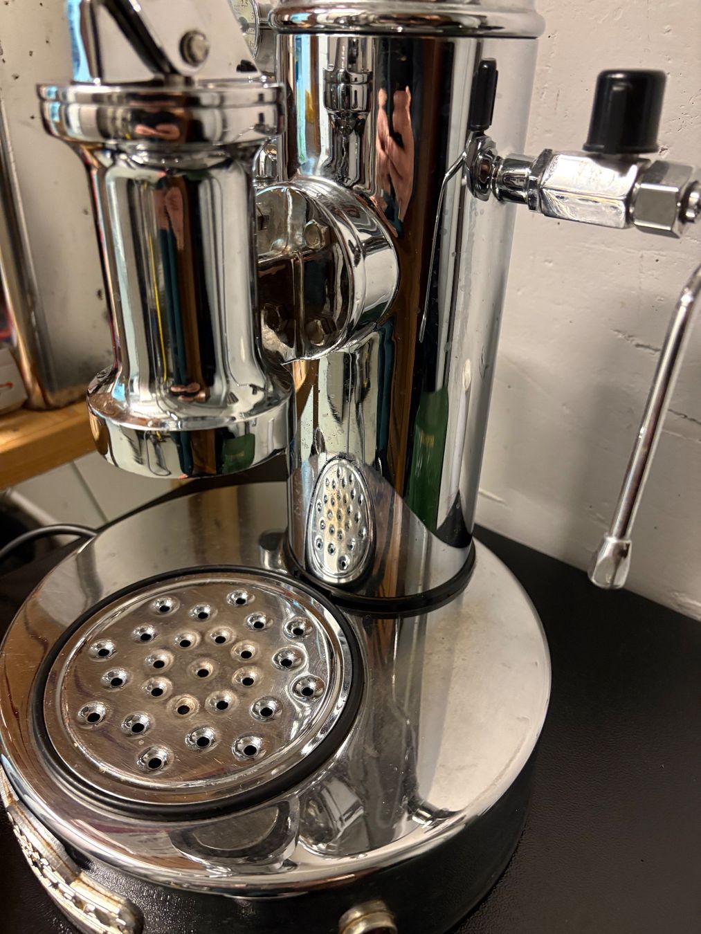 Macchine per caffè & Macchine per espresso: Elektra Micro Casa Leva S1C Kaffeemaschine – Usato da Wilen b. Wollerau venduto da Posmind 5