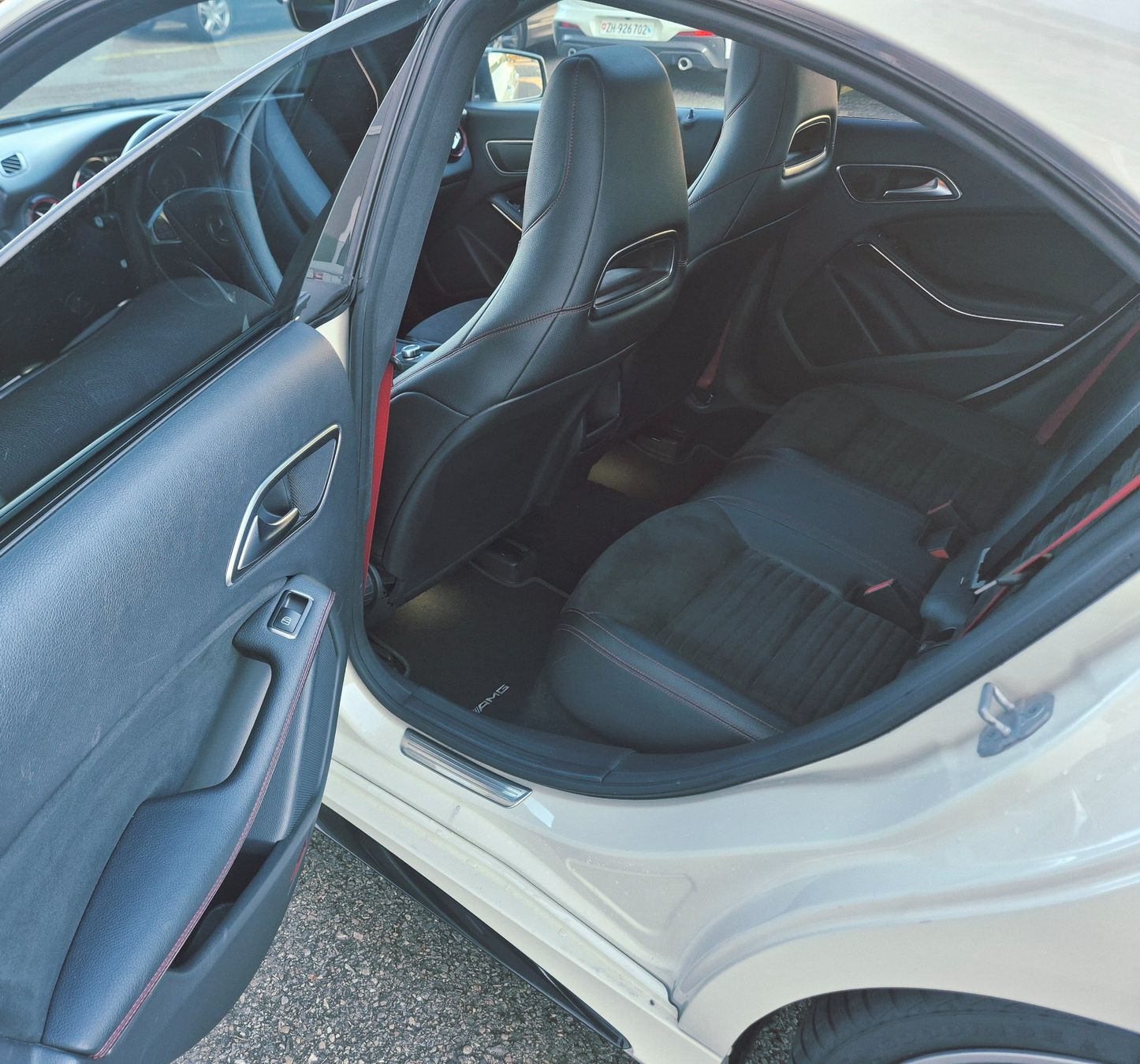Mercedes-Benz Automobili: Mercedes Benz CLA 45 AMG – Usato da Richterswil venduto da Baykar1923 6