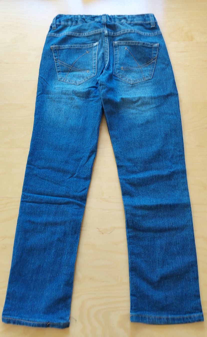 Hosen: Jungen Hosen Gr.134/140 – Gebraucht aus münchenstein von ewu_8lcz 1
