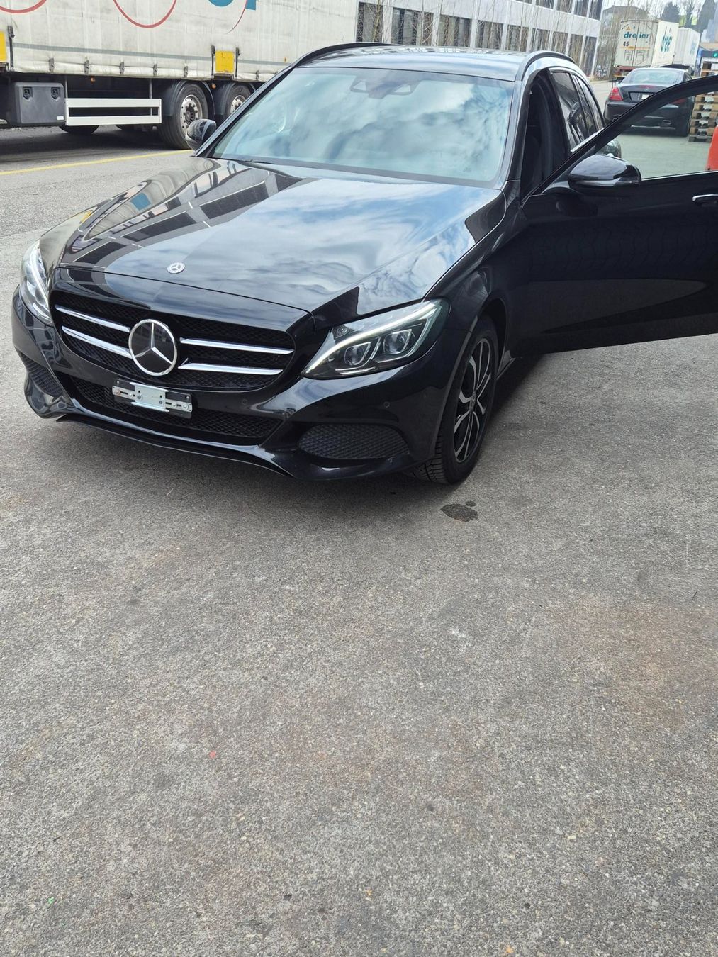Mercedes-Benz Automobili: Mercedes-Benz C220d 4mEC – Usato da Aarau venduto da LM-Handel