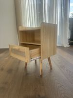Nachttisch Holzoptik mit Schublade und Fach