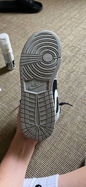 Scarpe da uomo: Jordan 1 – Usato da Marbach SG venduto da Sonni81 2