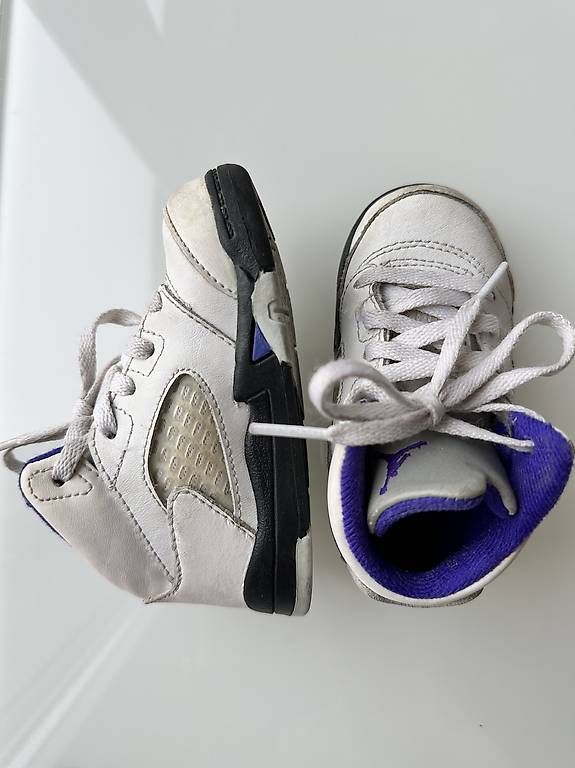 Chaussures garçon: Jordan Schuhe gr22 – D'occasion à Muttenz par emyvogel 2
