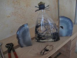 lampe à huile déco + pierres aigue marine