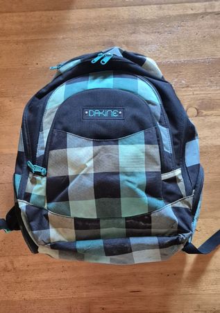 Dakine Schultasche