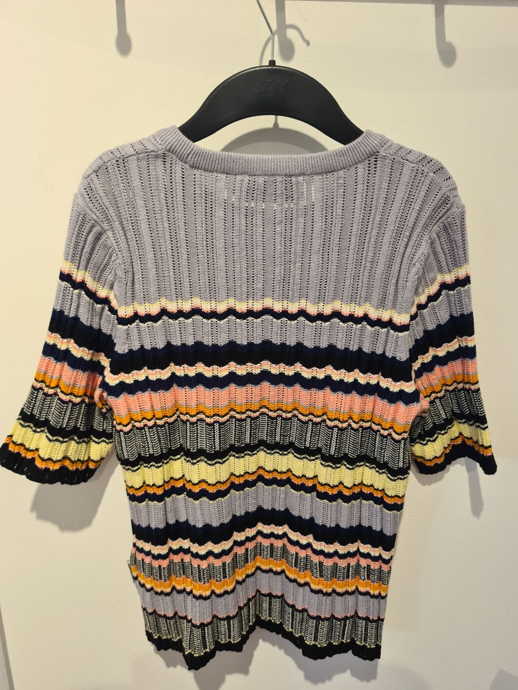 Armedangels T-shirts: ARMEDANGELS Pullover gestreift Grösse M guter Zustand – D'occasion à Adligenswil par FriedasWelt 2