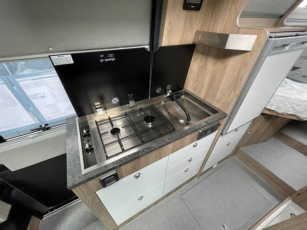 Veicoli da campeggio: LA STRADA Avanti EB – Usato da Langenthal venduto da Reisemobil01 5