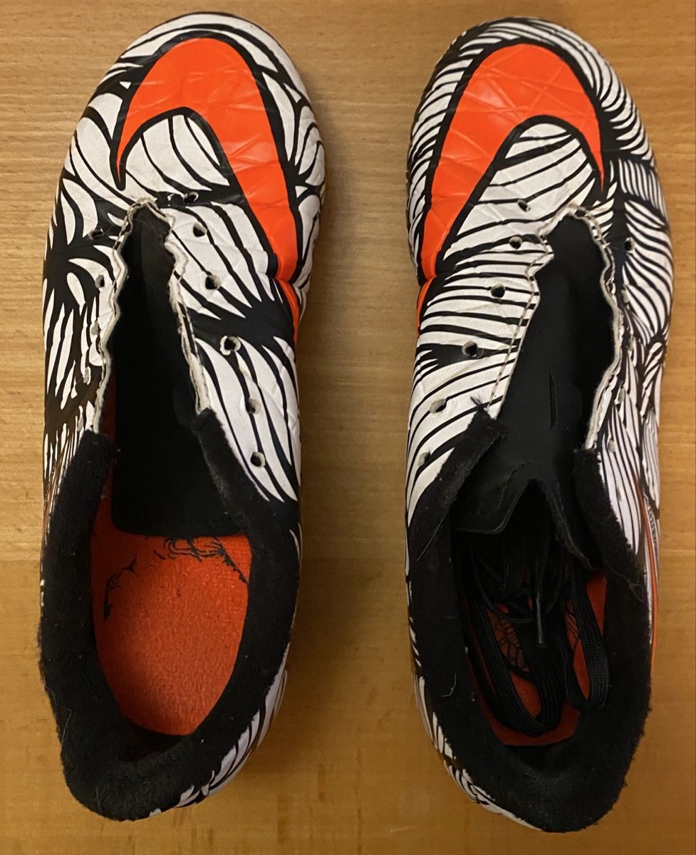 Nike Scarpe per ragazzi: Nike Hypervenom Phelon 2 Neymar Gr. 33.5 – Usato da Sarnen venduto da Paris99