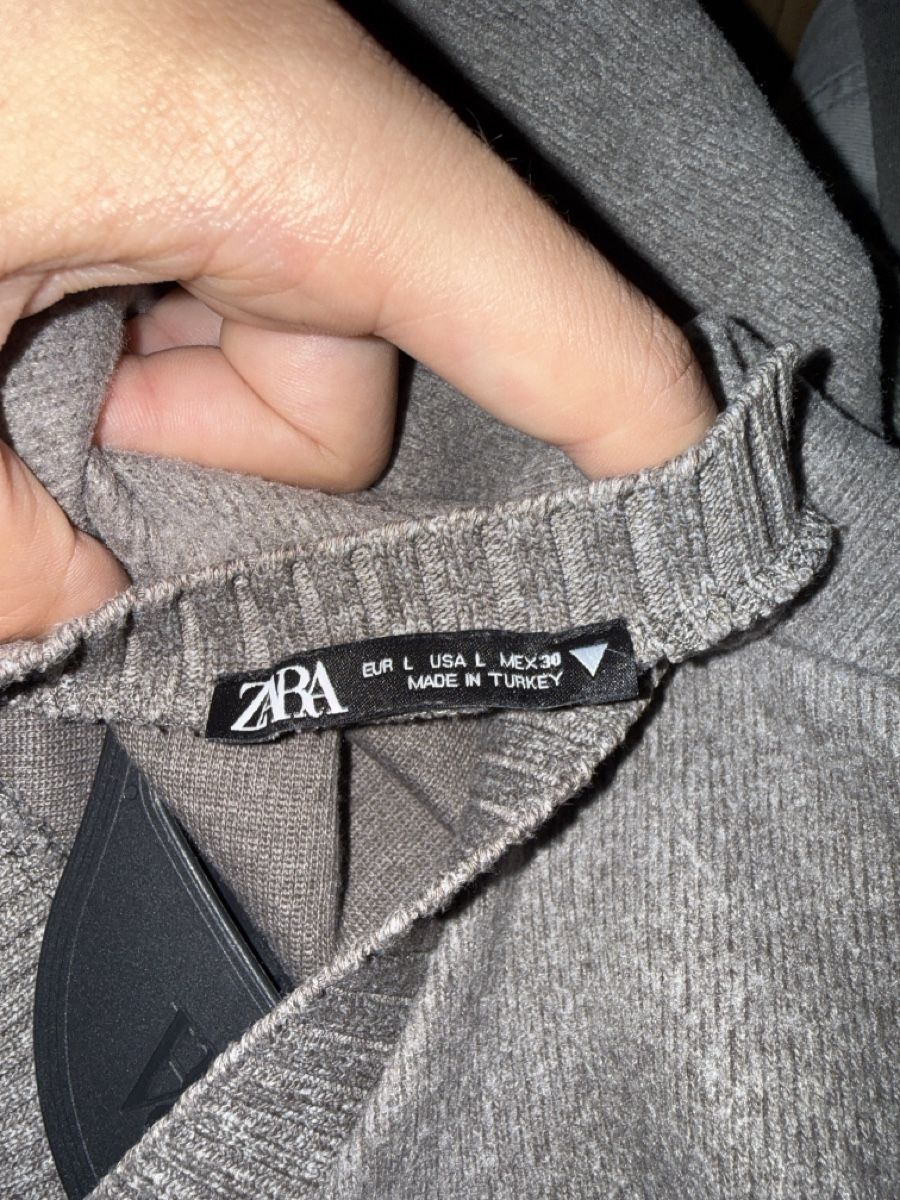 Zara Ensembles & Tailleurs: Ensemble gris Zara  – Neuf (Voir description) à Châtelaine par ant_6rpw 3