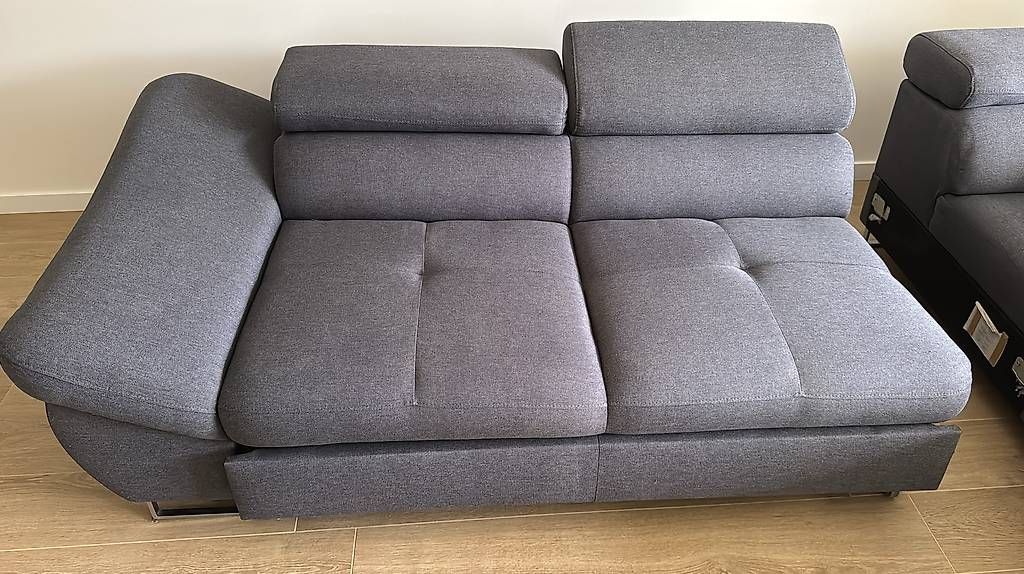 Sofas: Canapé lit d'angle 5 places – D'occasion à Vandoeuvres par mai_g6lj 1