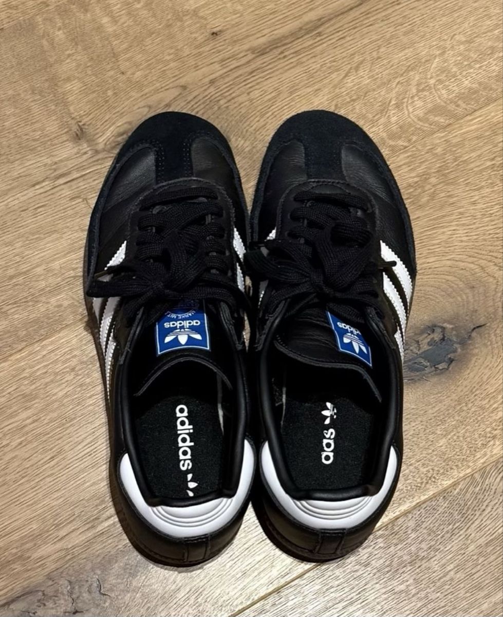 Adidas Scarpe da donna: Adidas Samba Schuhe Schwarz gr 38 2/3 – Usato da Winterthur venduto da EasyRS 2