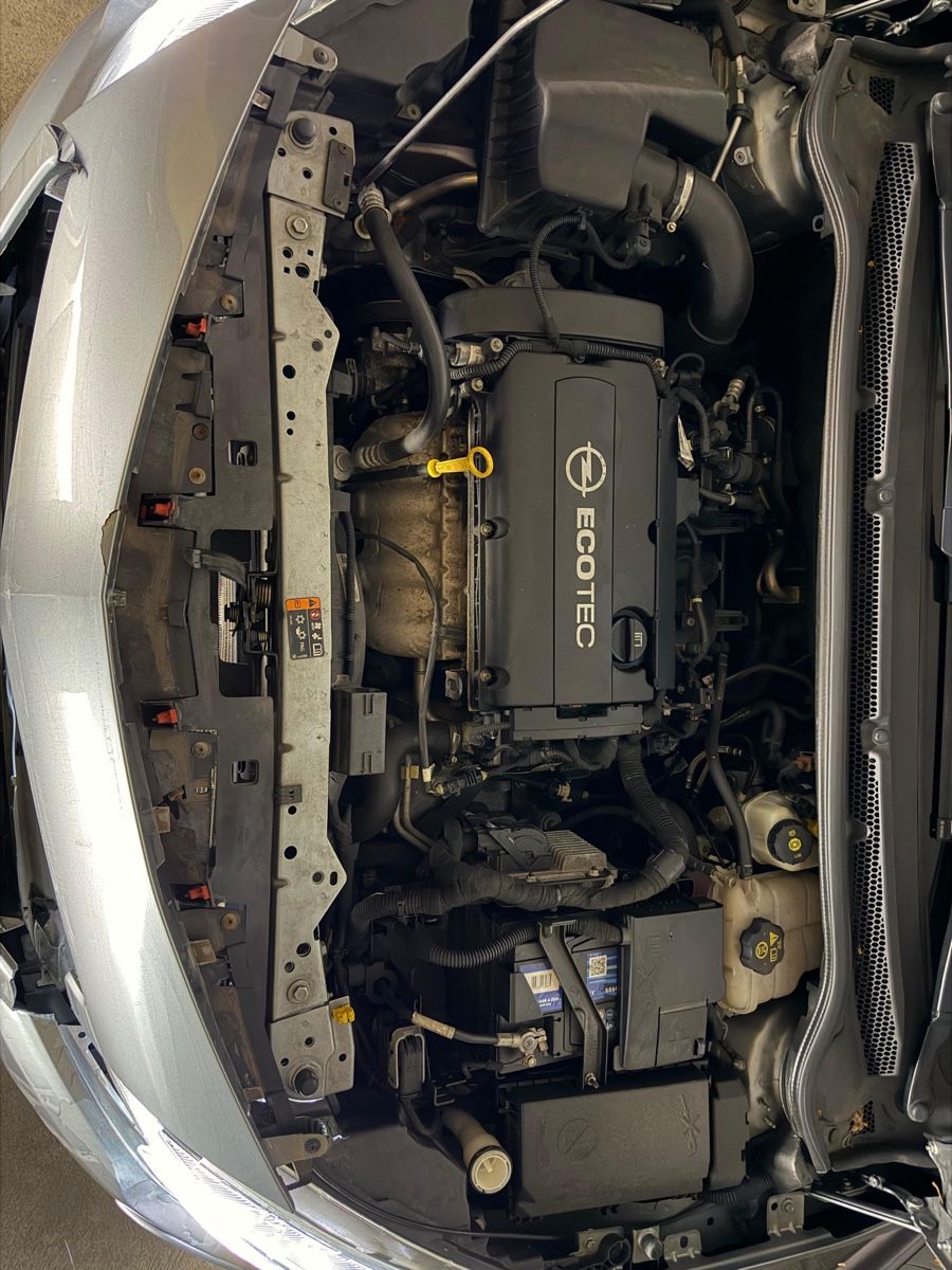 Opel Automobili: OPEL Astra J 16 Kombi – Usato da Winterthur venduto da F.M_mili 8