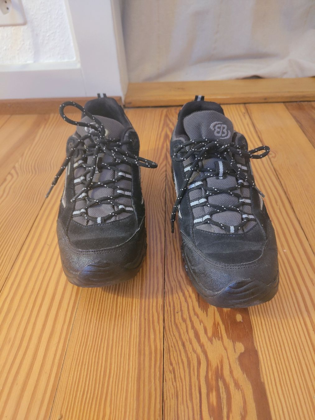 Chaussures hommes: Wanderschuhe, Gr 40 – D'occasion à Basel par sa.me.2012 4