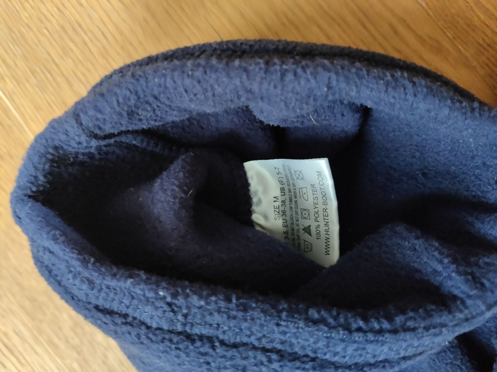 Scarpe da donna: Hunter fleece liner for classic short boot Gr.36-38 navy – Usato da Ostermundigen venduto da Louhdezd 1