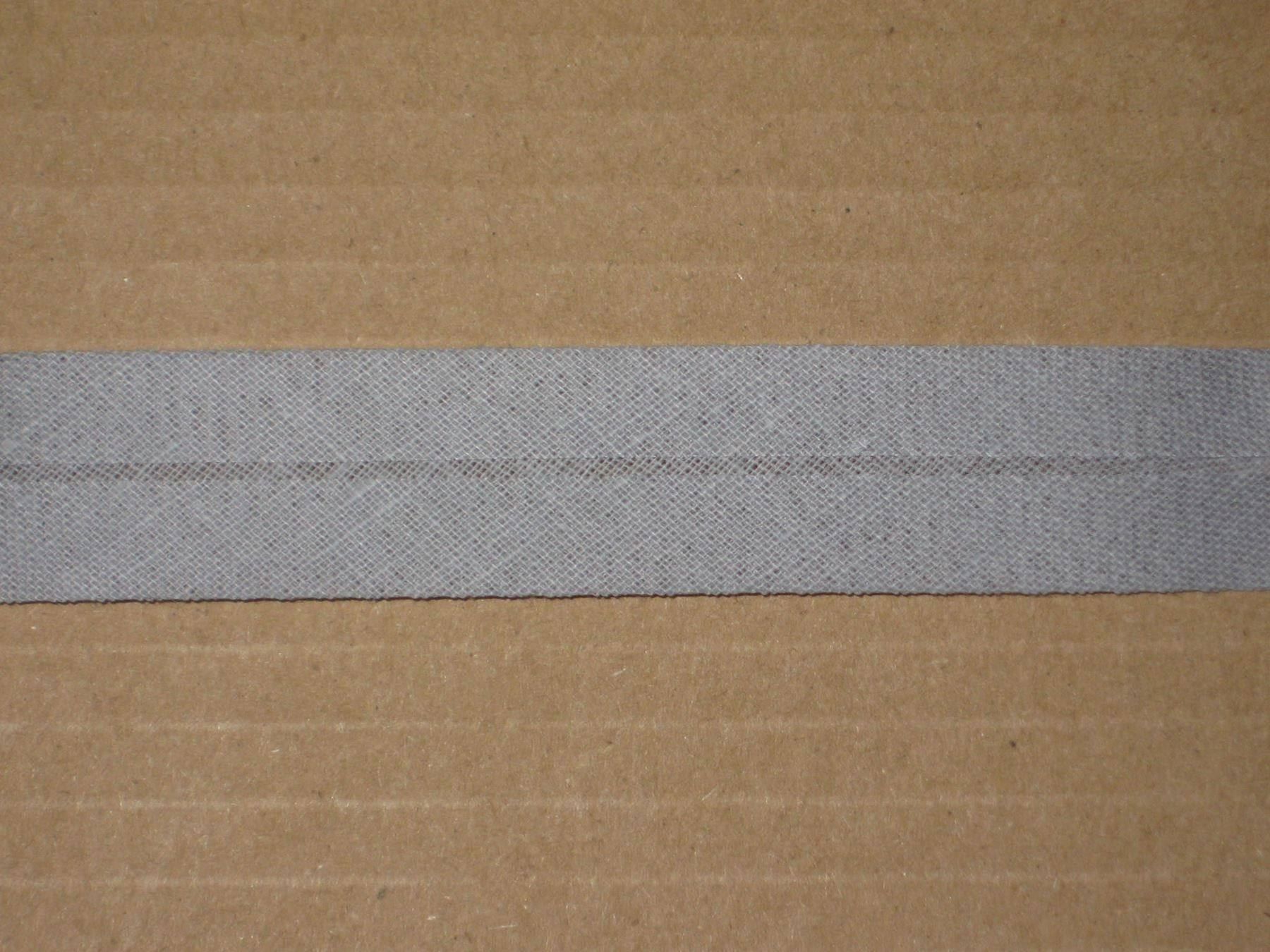 Dekobänder: Schrägband hellgrau 2cm / 1cm breit – Neu und originalverpackt aus Füllinsdorf von Schlupp 1