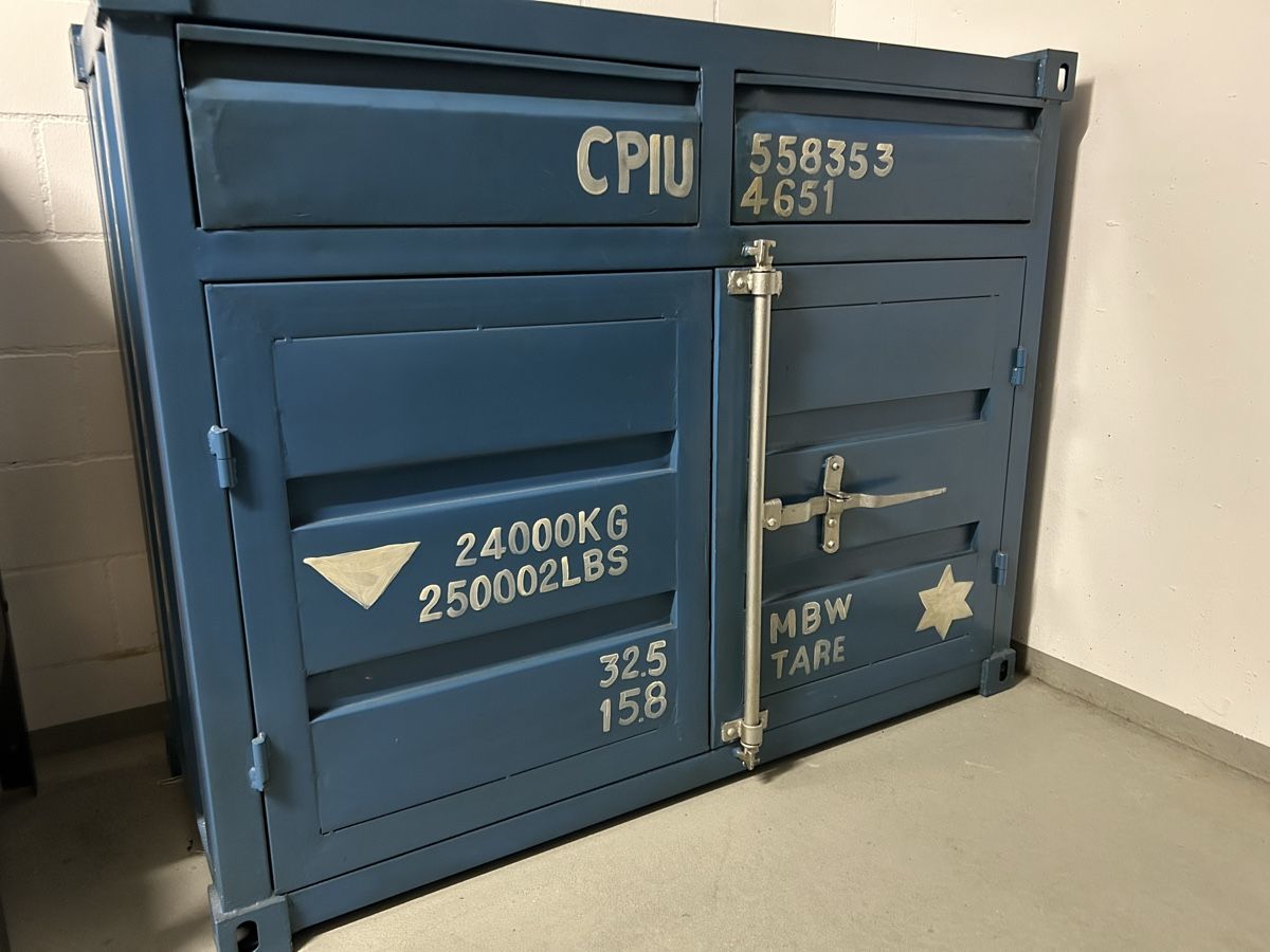 Cassettiere: Möbel Container Look  – Usato da Nürensdorf venduto da callstrunz