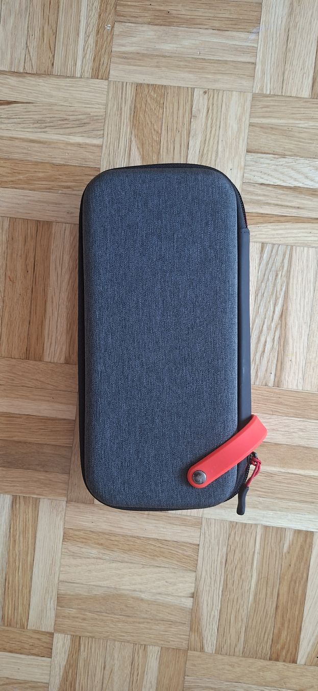 Nintendo Custodie protettive: Hülle für Nintendo Switch neu – Nuovo (secondo la descrizione) da St. Gallen venduto da samfuel 4