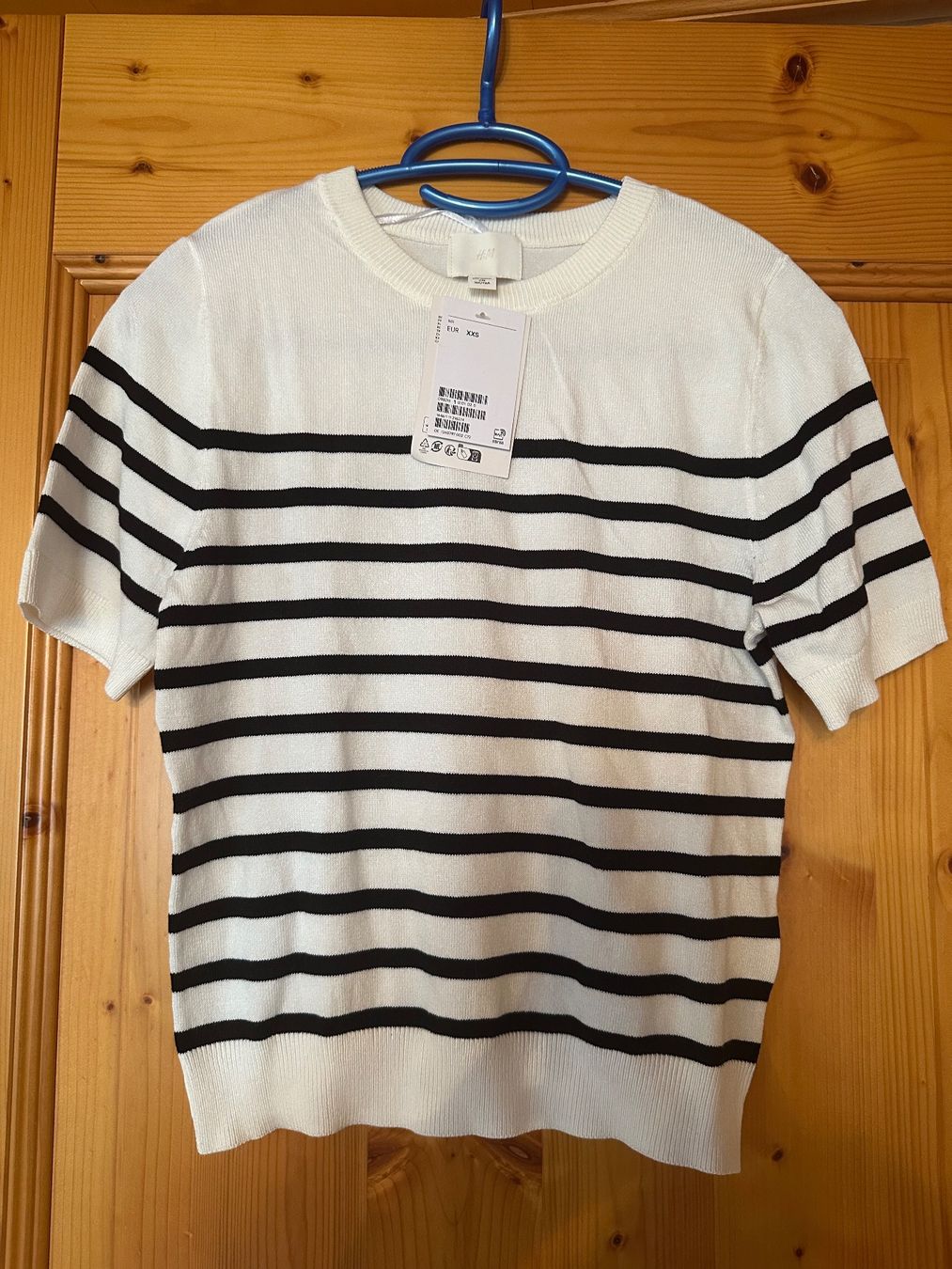 H&M Maglioni & Felpe: H&M Feinstrickshirt schwarz-weiss gestreift Gr. XXS – Nuovo e nell'imballaggio originale da Riedt b. Erlen venduto da sina.aline 5
