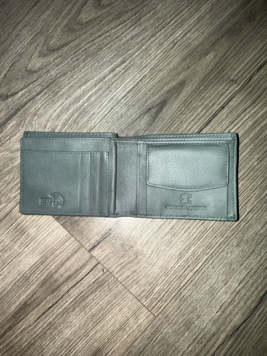 Brieftaschen: Portemonnaie Herren – Neu (gemäss Beschreibung) aus Allschwil von jth_yw98 2