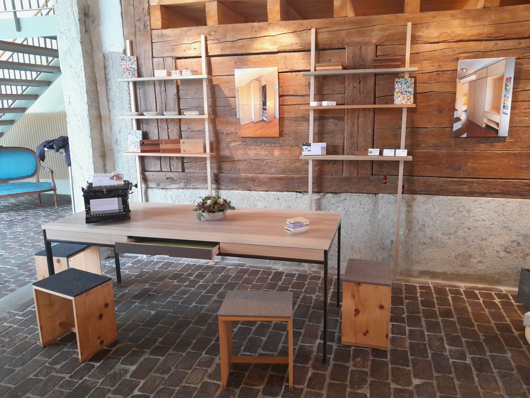 Tables: Tisch mit Schublade – Neuf (Voir description) à Windisch par Simiella 2