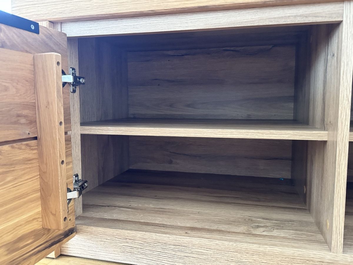 TV Möbel: TV Lowboard aus Eiche – Gebraucht aus Bonstetten von Nikschn 4