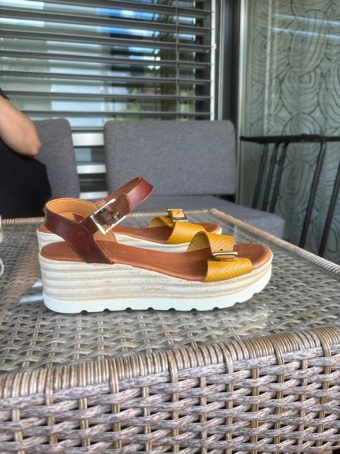 Damenschuhe: Schuhe   G.39 – Gebraucht aus Zürich von borbos
