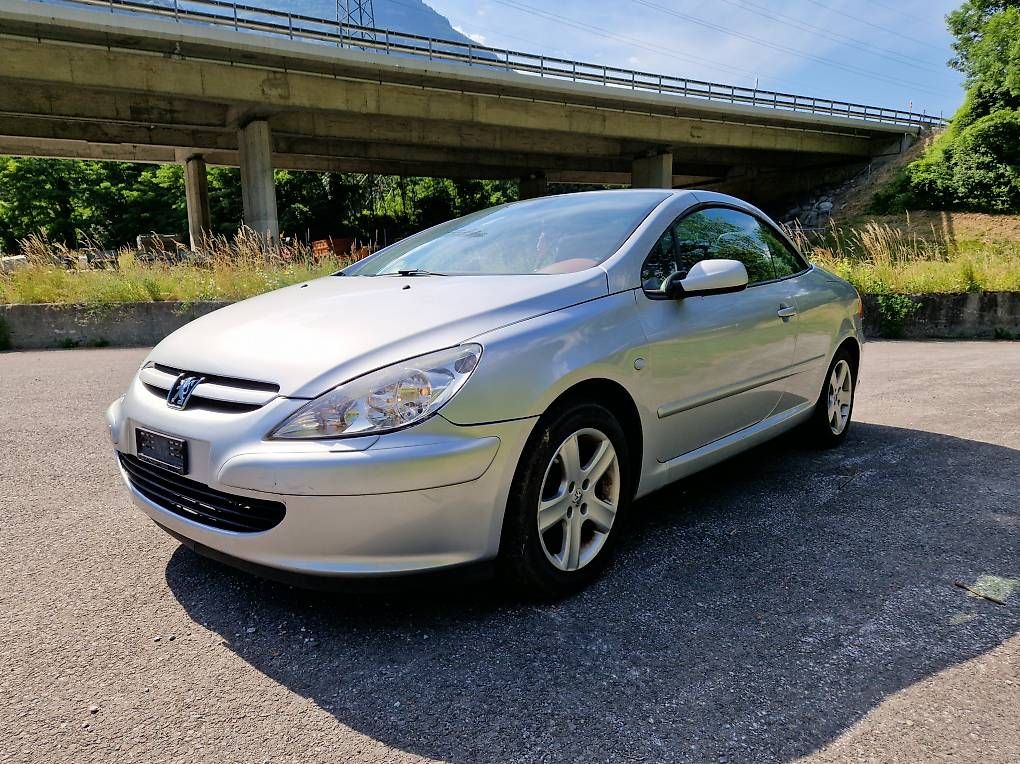 Automobili: Peugeot 307 Cabrio 2.0 – Usato da Evionnaz venduto da Izi.e 1