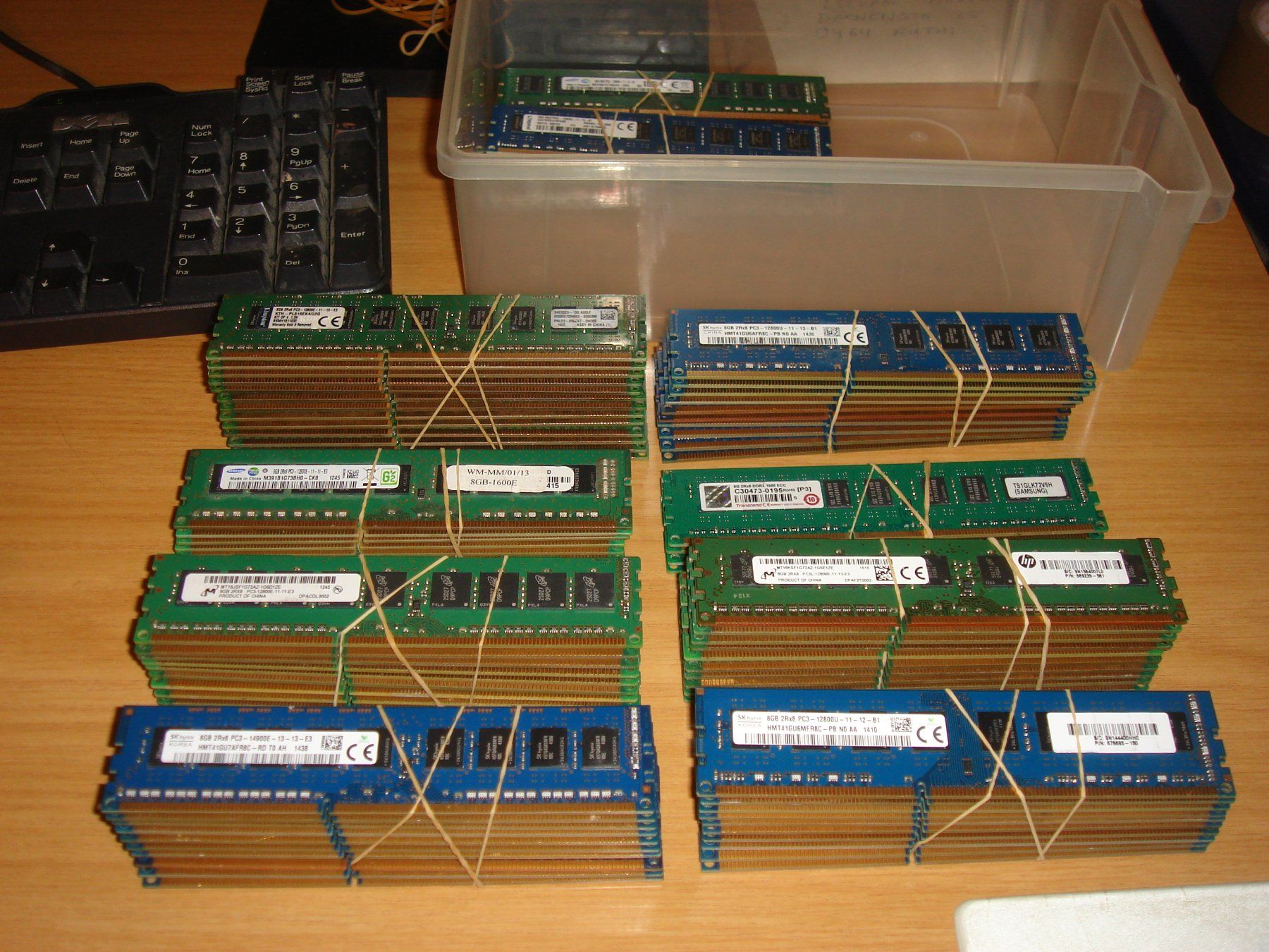 Memory / RAM: 1 Stück 8gb ddr3 RAM für Computer. – Gebraucht aus St. Gallen von pc-sg 2
