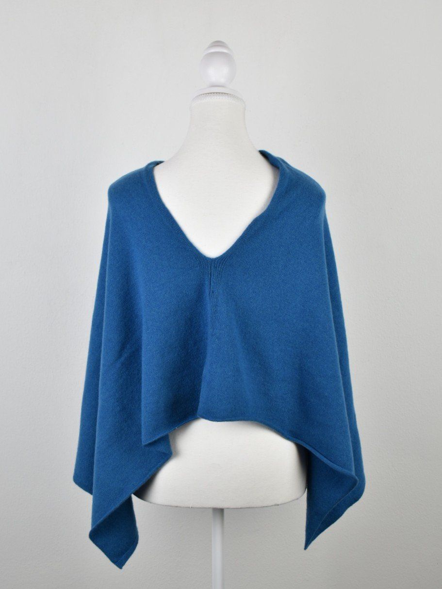 Altro in Moda donna: Eric Bompard Poncho, 100% Cashmere, neuwertig – Nuovo (secondo la descrizione) da Nürensdorf venduto da 2ND_STORY 3