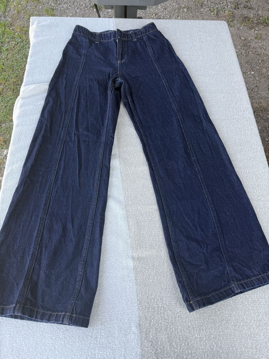 Zara Lotti di vestiti: Set Jeans/Gilet Zara – Usato da Kreuzlingen venduto da nik_d2fj 1