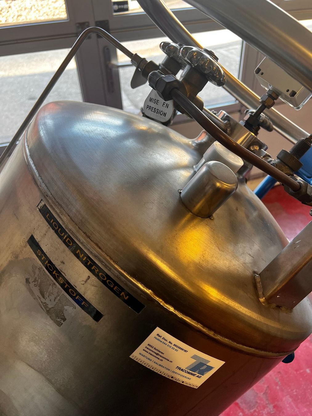 Accessori da laboratorio: Cryo Diffusion RBP 200 VLR flüssig Stickstofftank – Usato da Niederdorf venduto da LeptonAG_Labor 1